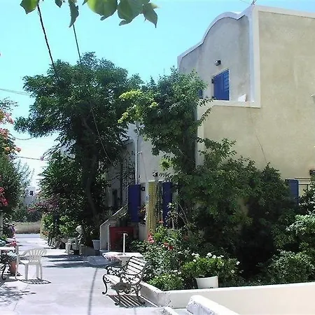Makis Hotel